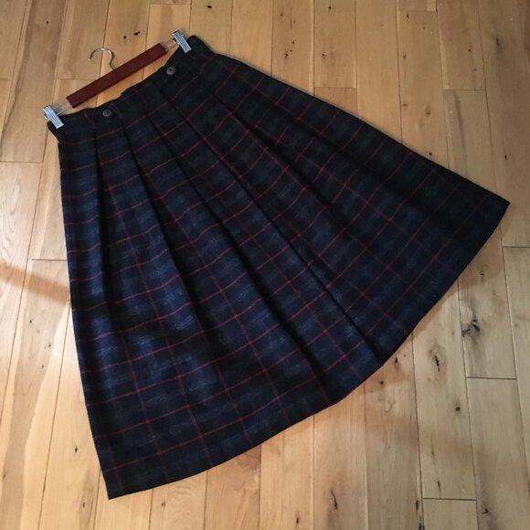 Vintage Fersten Canadian Plaid Pleated Witchy Wool Blend Skirt - Picture 11 of 16